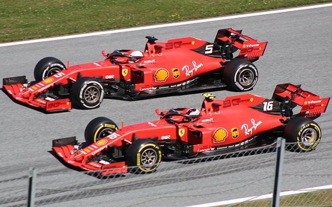 These are the 10 Ways in Which F1 is Better than MotoGP!