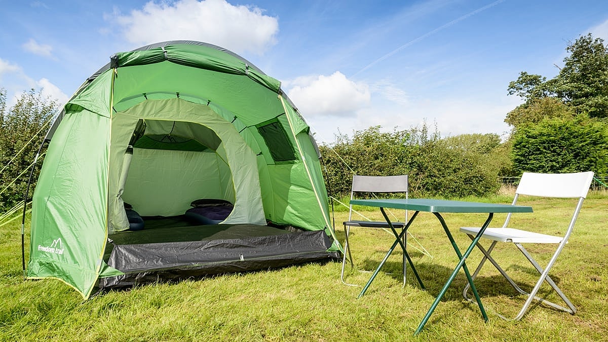 c*n様 貴重英国THE CAMPING CLUB OF GREAT BRITA Discover The History of The Camping and Caravanning Club
