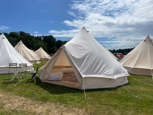 15944p-glamping-4-590
