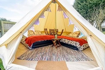 4/5 person glamping tent
