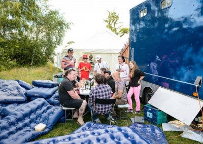 intentsGP pit crew at work (and play)
