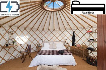 luxury-yurt-1a-355 Luxury Yurt